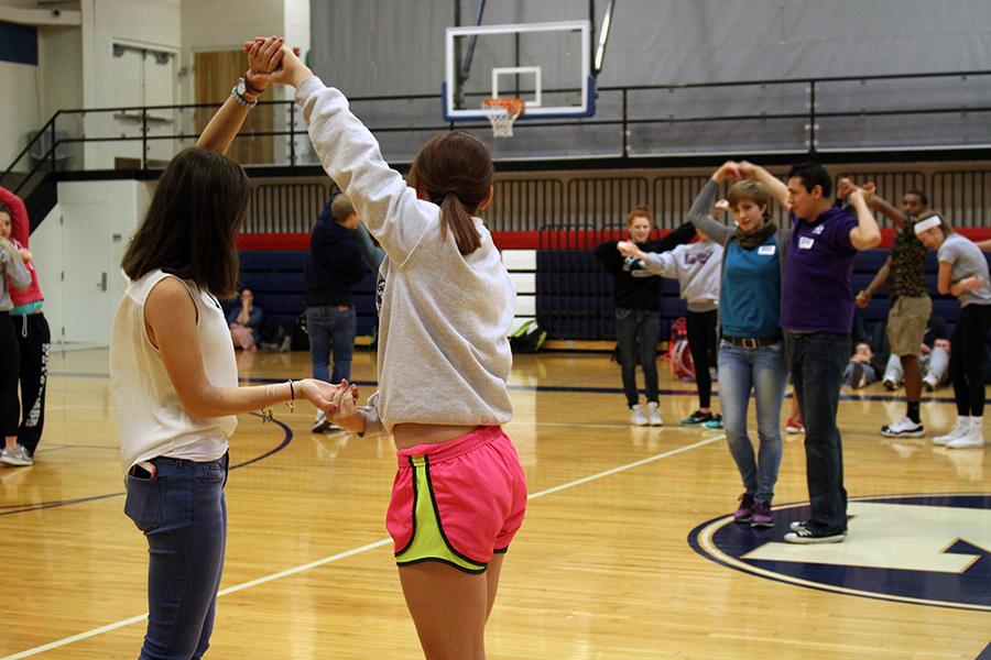 Spanish club learns to salsa