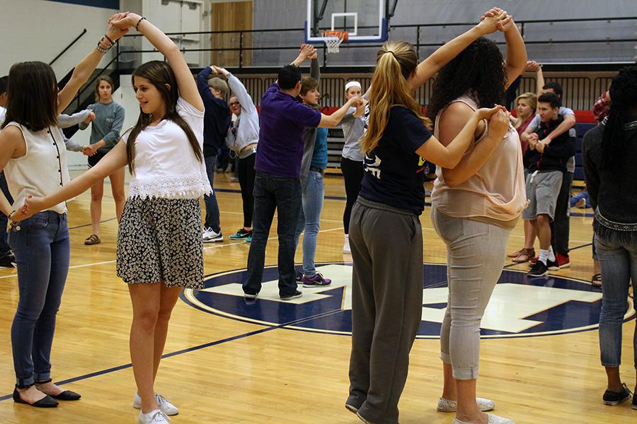 Spanish club learns to salsa