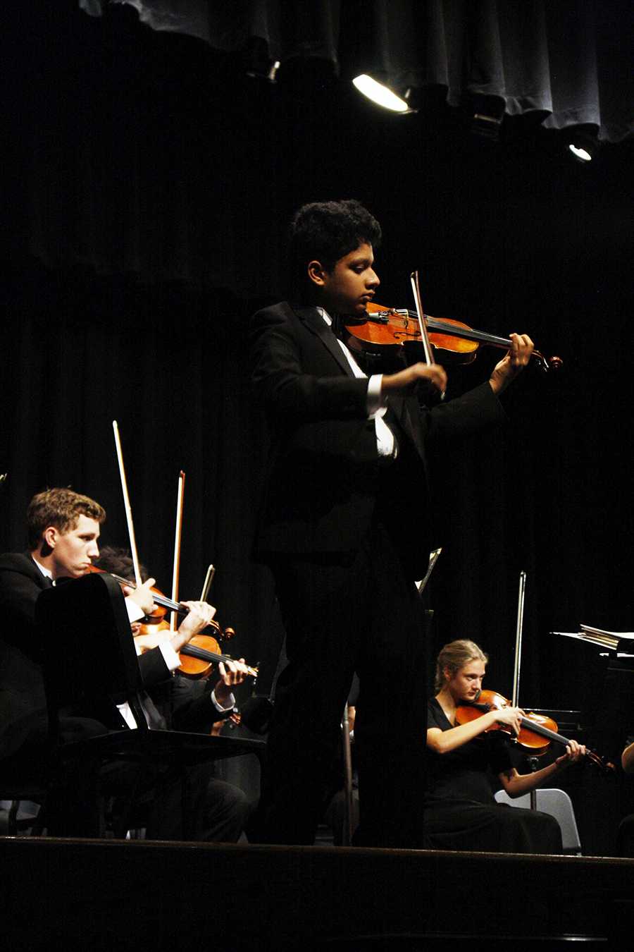 First orchestra concert offers solo opportunities