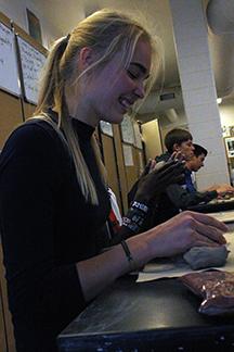 Knudsen gives up modeling to study in U.S.