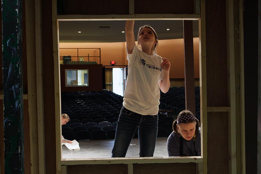 'Noises Off' garners laughs, good times