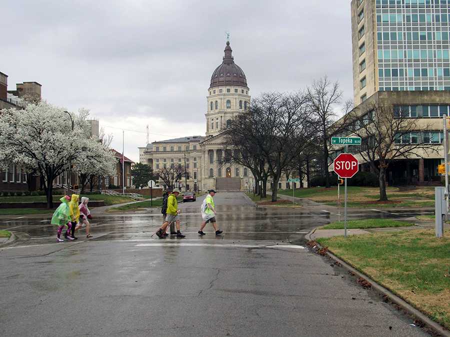 Colburn+walks+to+Topeka+for+Kansas+kids