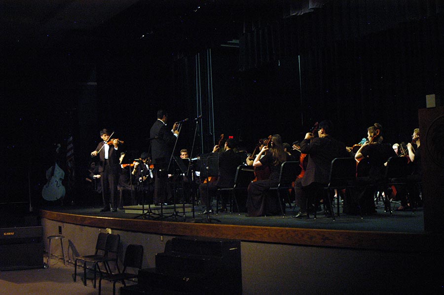 Final+orchestra+concert+tribute+to+seniors%2C+character-driven+performance