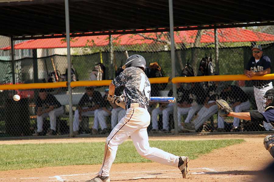 Baseball splits with Hayden on senior day