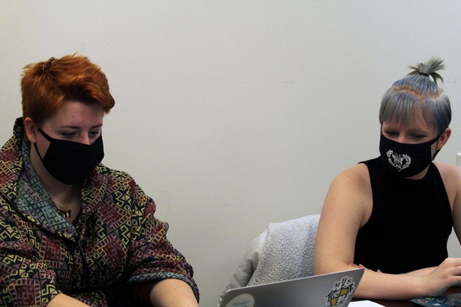 Debate attends Halloween tournament