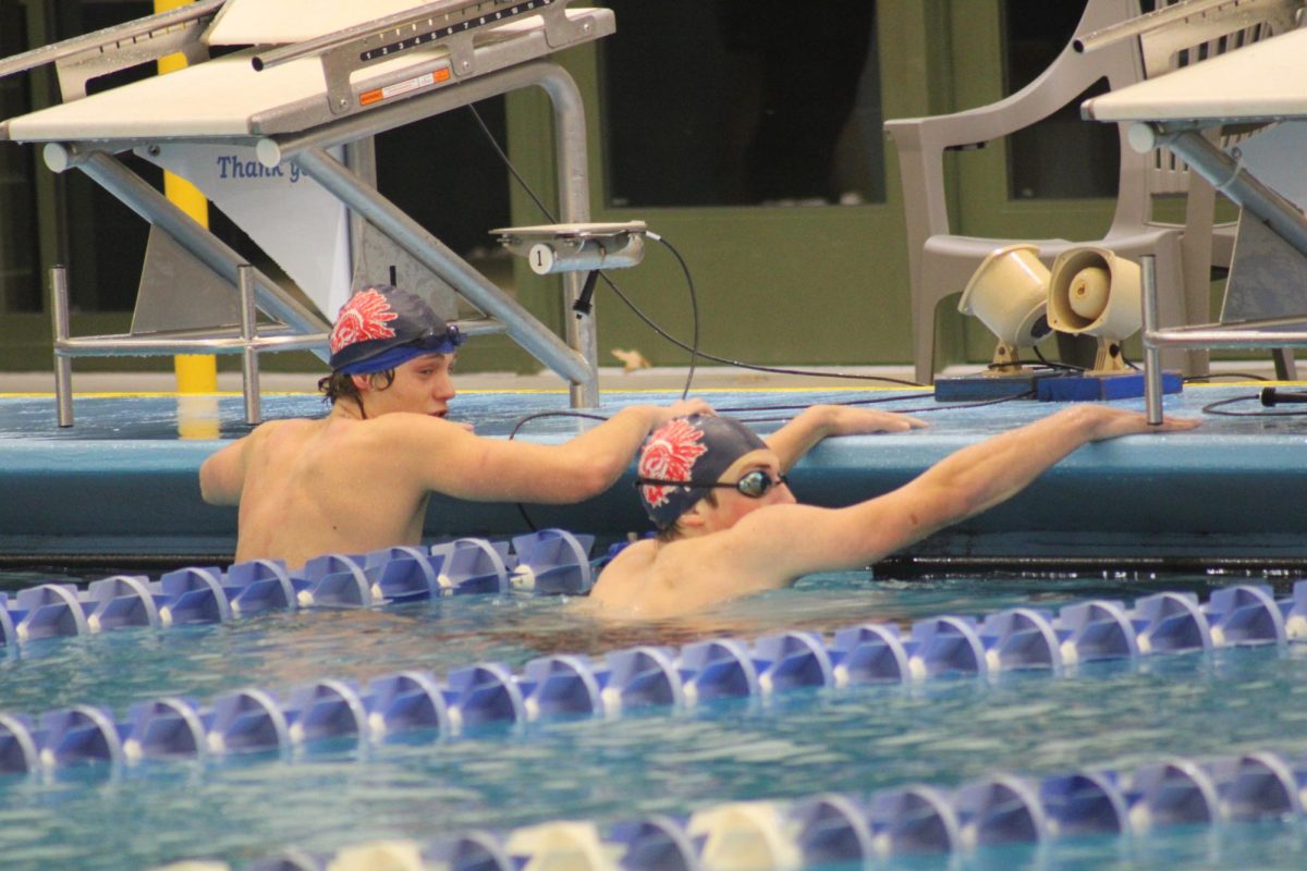 Manhattan Boys Swim team closes out season