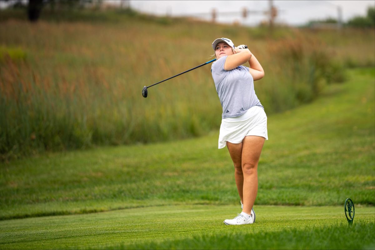 Tee-rific start: golf wins first two meets