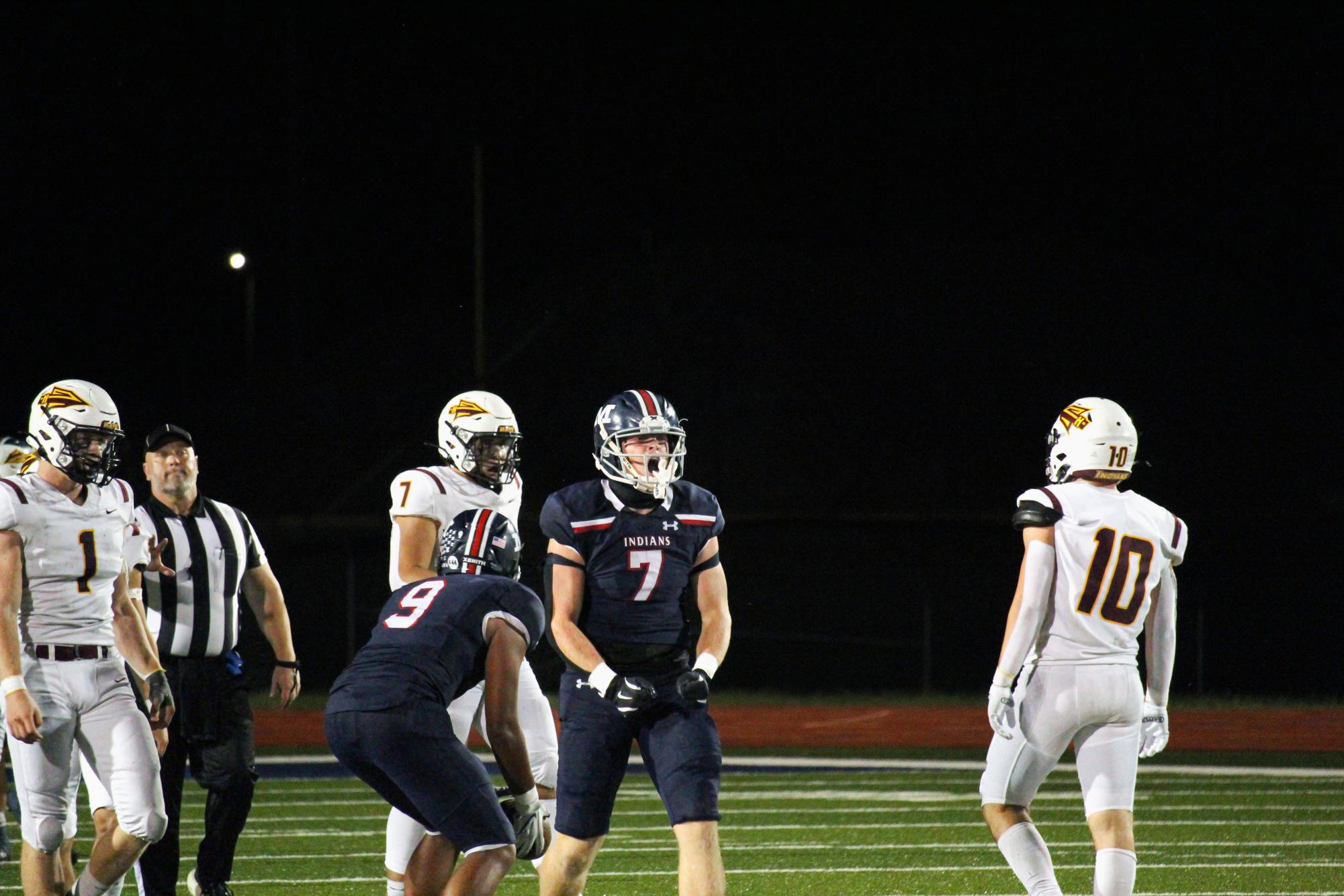 Football Hays. Homecoming Crowning