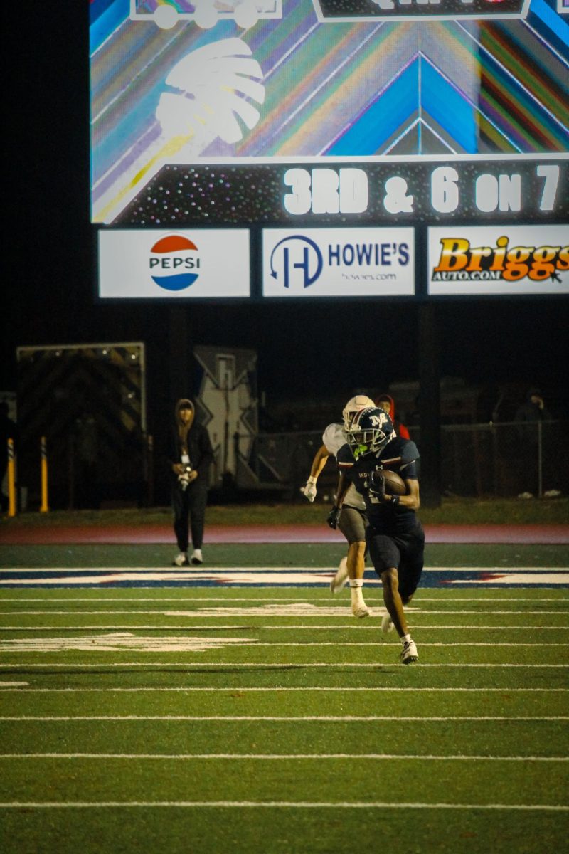 GAME CHANGING POINT. Senior Nisbyc Johnson has an amazing run towards the Manhattan Indian's endzone. Nisbyc grabbed the ball after a game changing sack against Derby to help Manhattan Indians win the game. Nisbyc returned it to the 26 yard line.
Friday, Nov. 21.