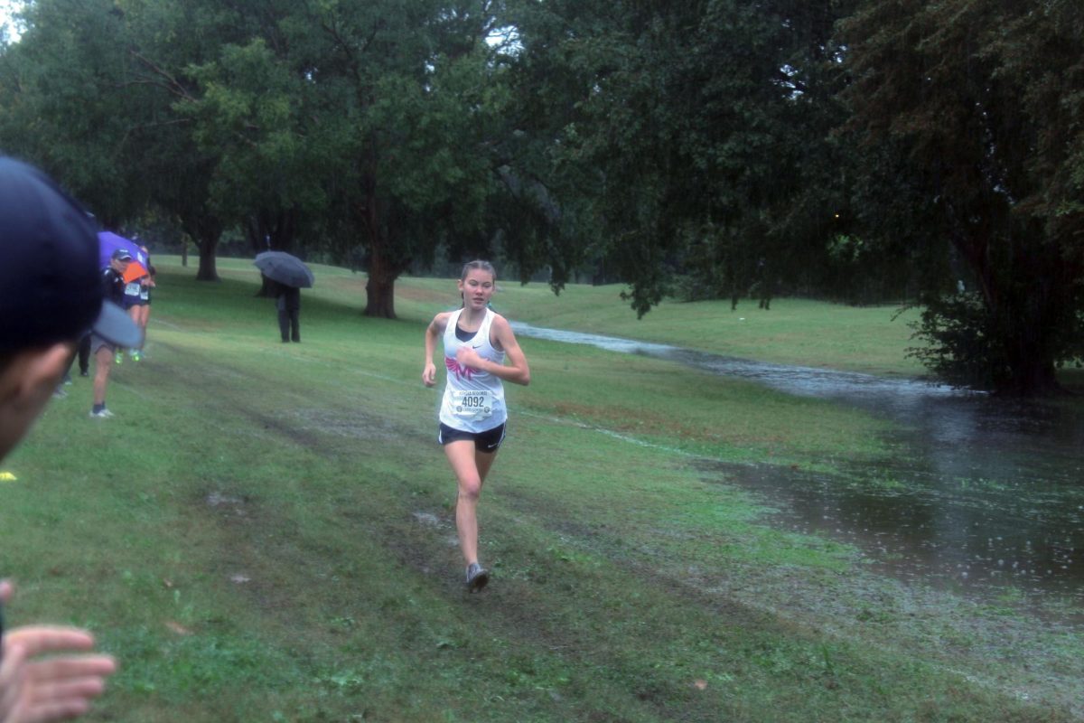 Go Isla! Caches cheer on Isla Spreer as she dashes around the pond. Isla placed 3rd at Regionals, helping Manhattan to win Regionals. 